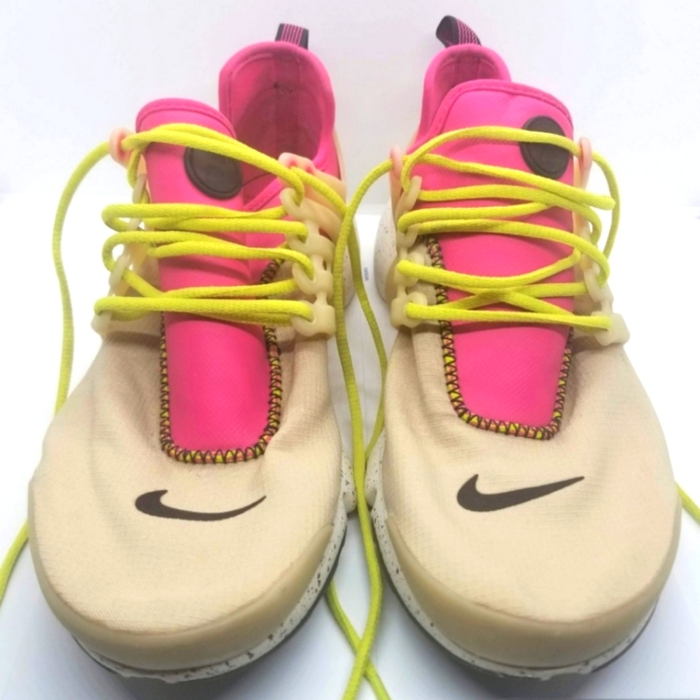 Women Nike Ultra Si Size 11